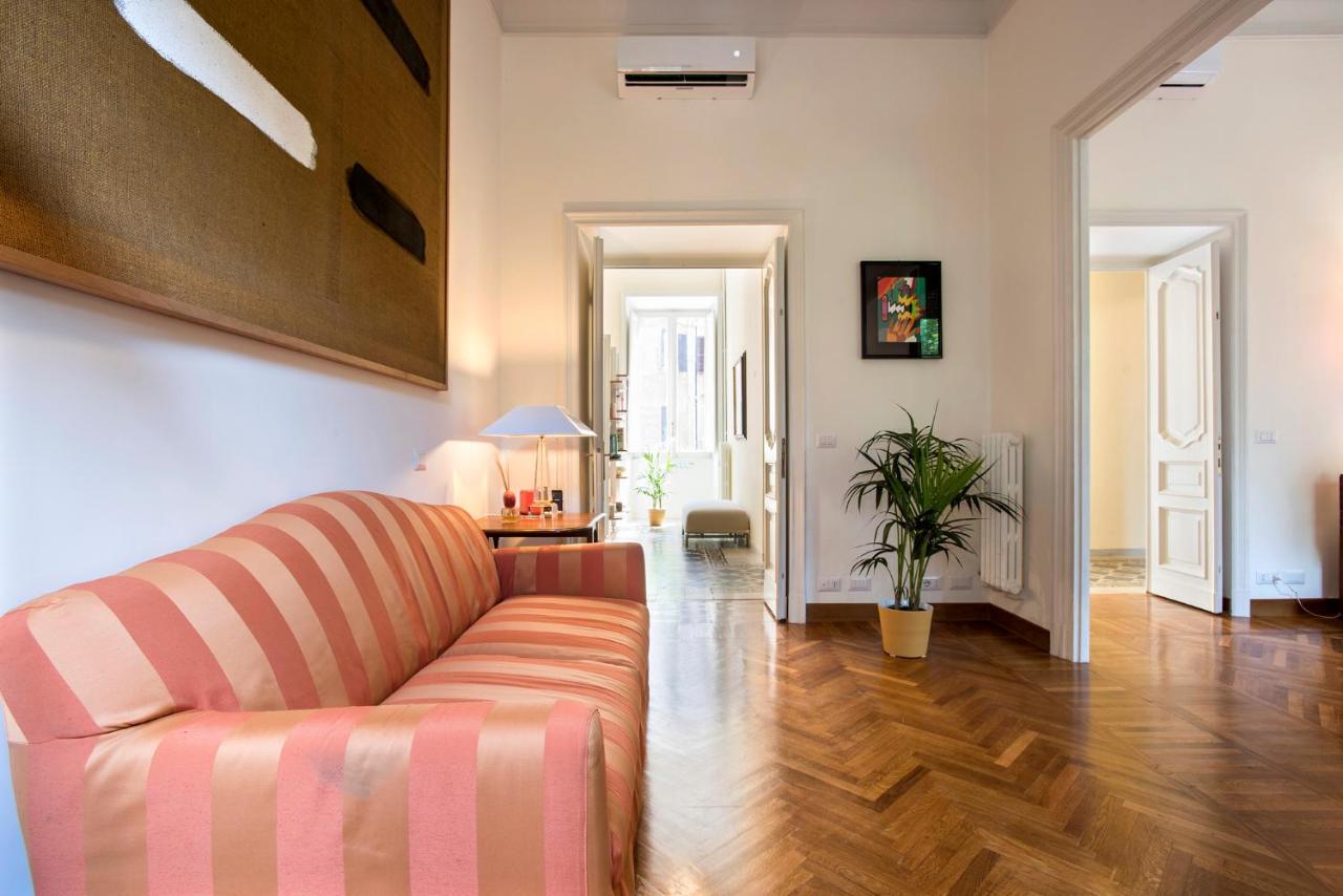 Flat Three Apartamento *